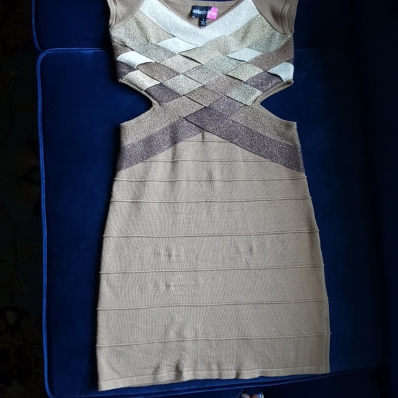 Tan and gold bodycon mini dress - Picture 3 of 3